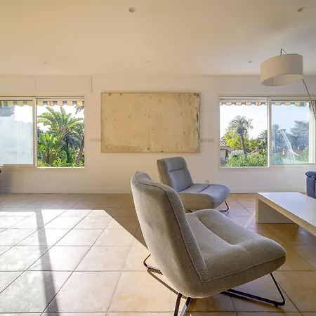 Renovee- Vue Mer- Centre De Villa *